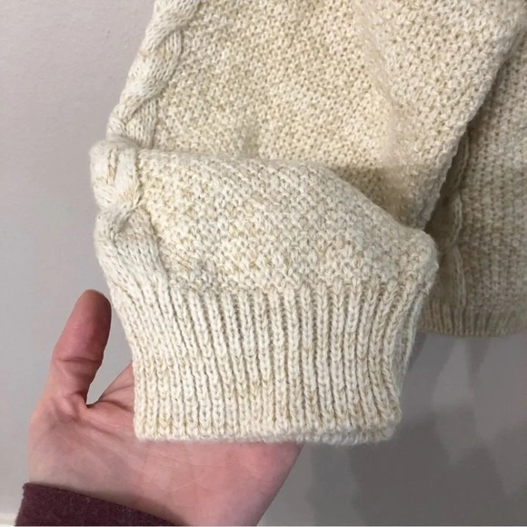 Asos Cable Knit Oatmeal Colored Relaxed Fit Cropped Sweater Size US 12 NWT - Picture 6 of 9